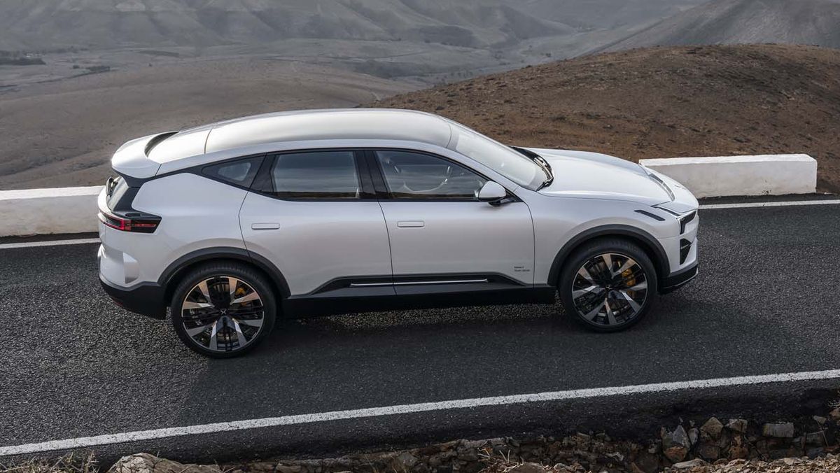 2024 Polestar 3 Packs 510 HP, Fancy Tech inside Chiseled Bodywork